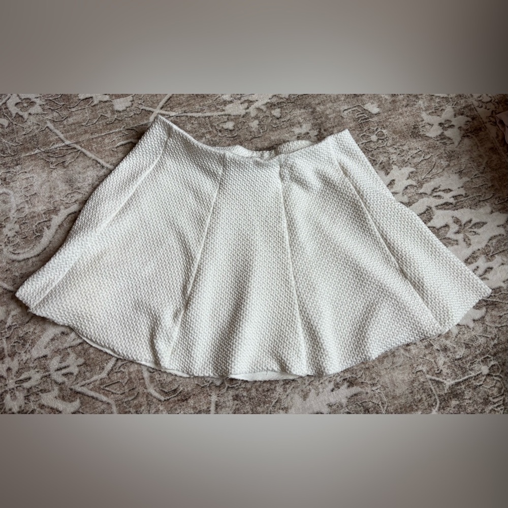Aeropostale Textured Cream Skirt